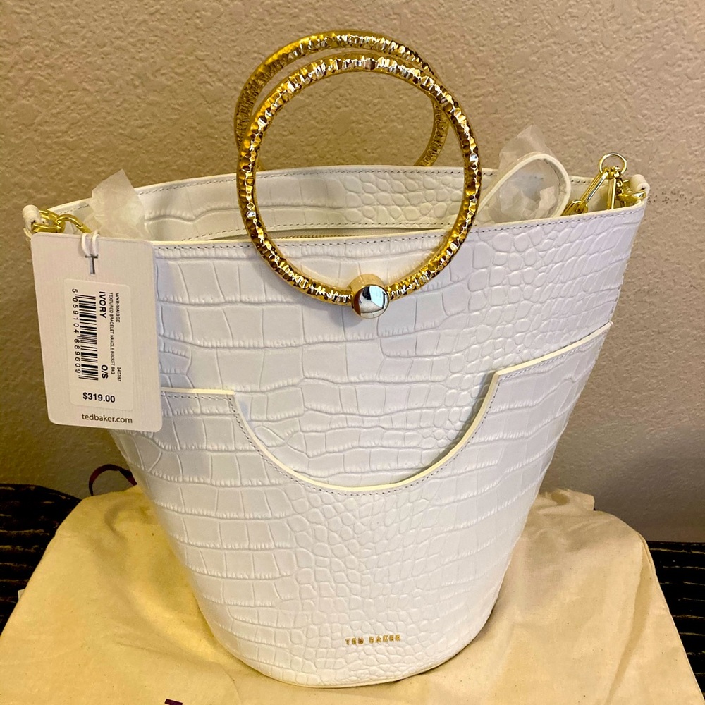 Brand NEW Ted Baker white leather bucket tote!